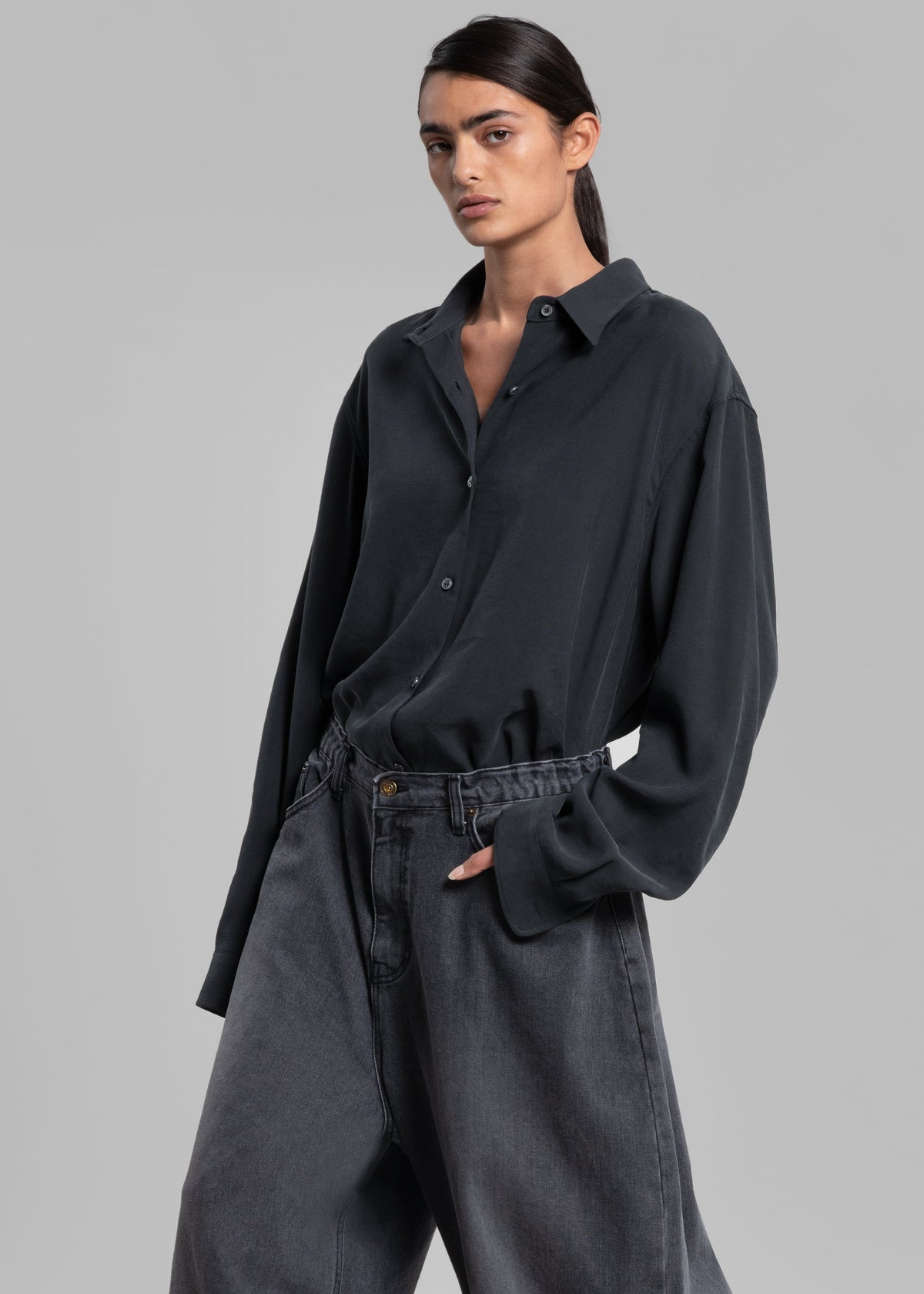 Lotta Fluid Shirt - Charcoal β view 3 of 10