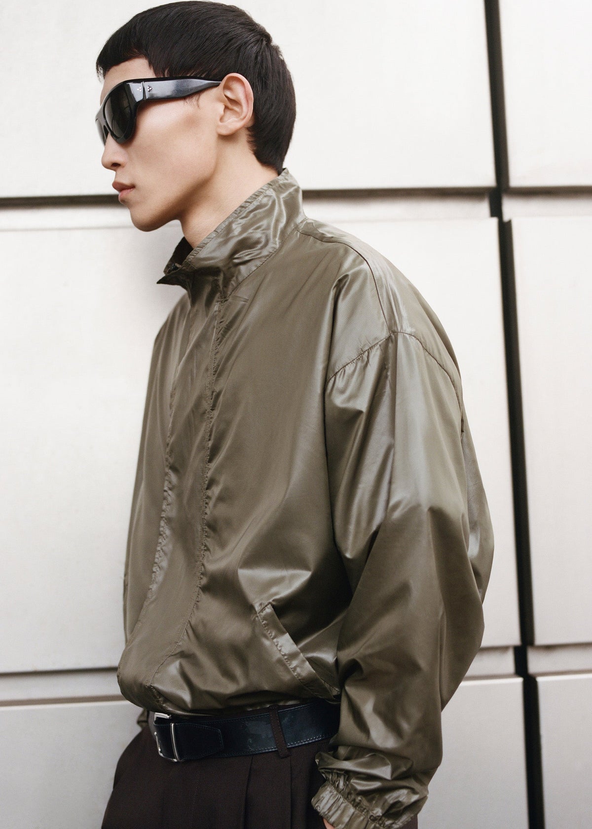 Malmore Windbreaker Jacket - Dark Olive β view 7 of 11