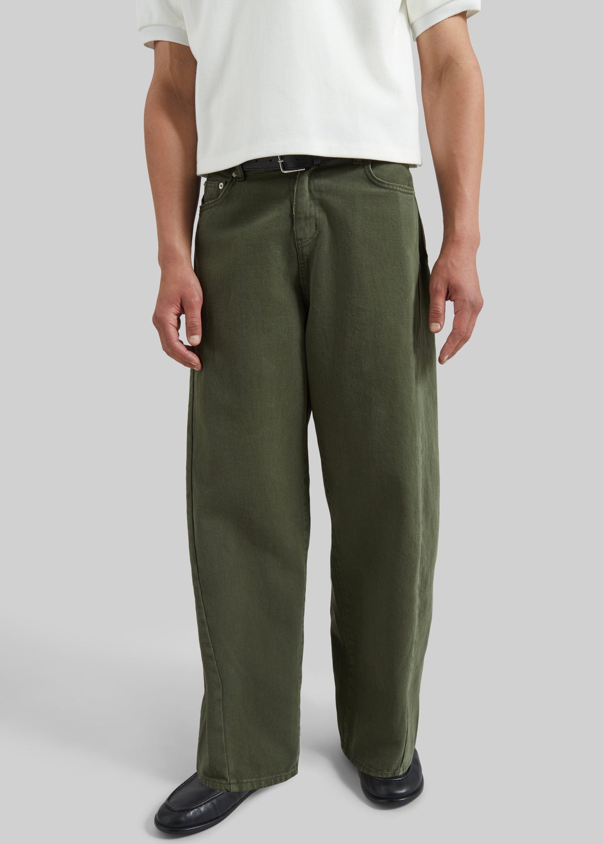 Mareil Barrel Leg Jeans - Olive β view 1 of 7