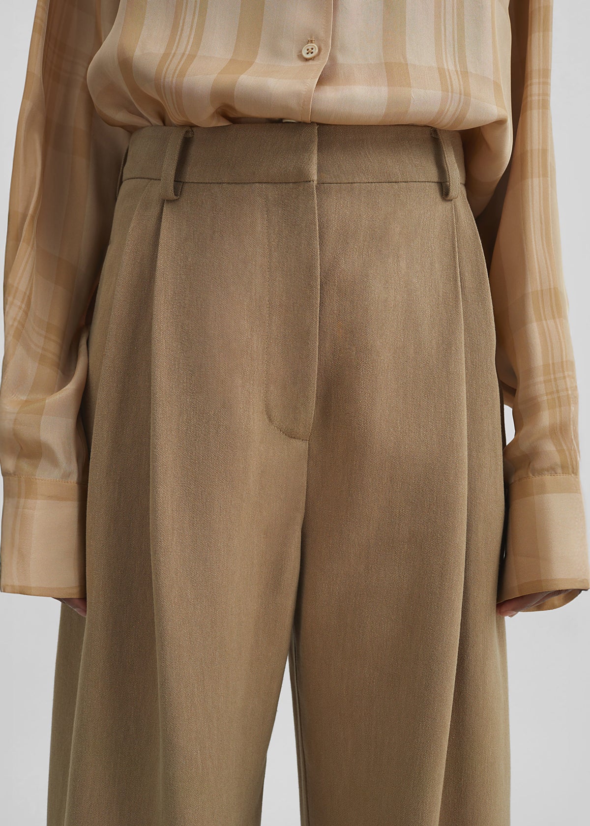Marfa Linen Pleated Trousers - Camel β view 5 of 8