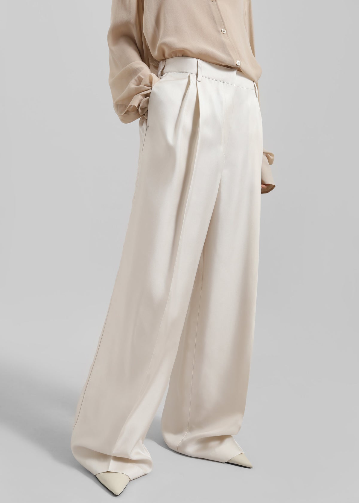 Marfa Pleated Silk Trousers - Ivory β view 4 of 7