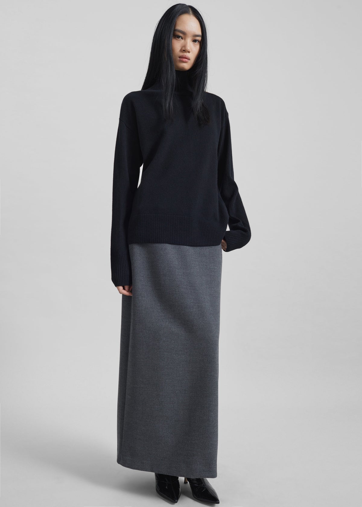 Mauvilly Belted Pencil Skirt - Grey β view 7 of 8