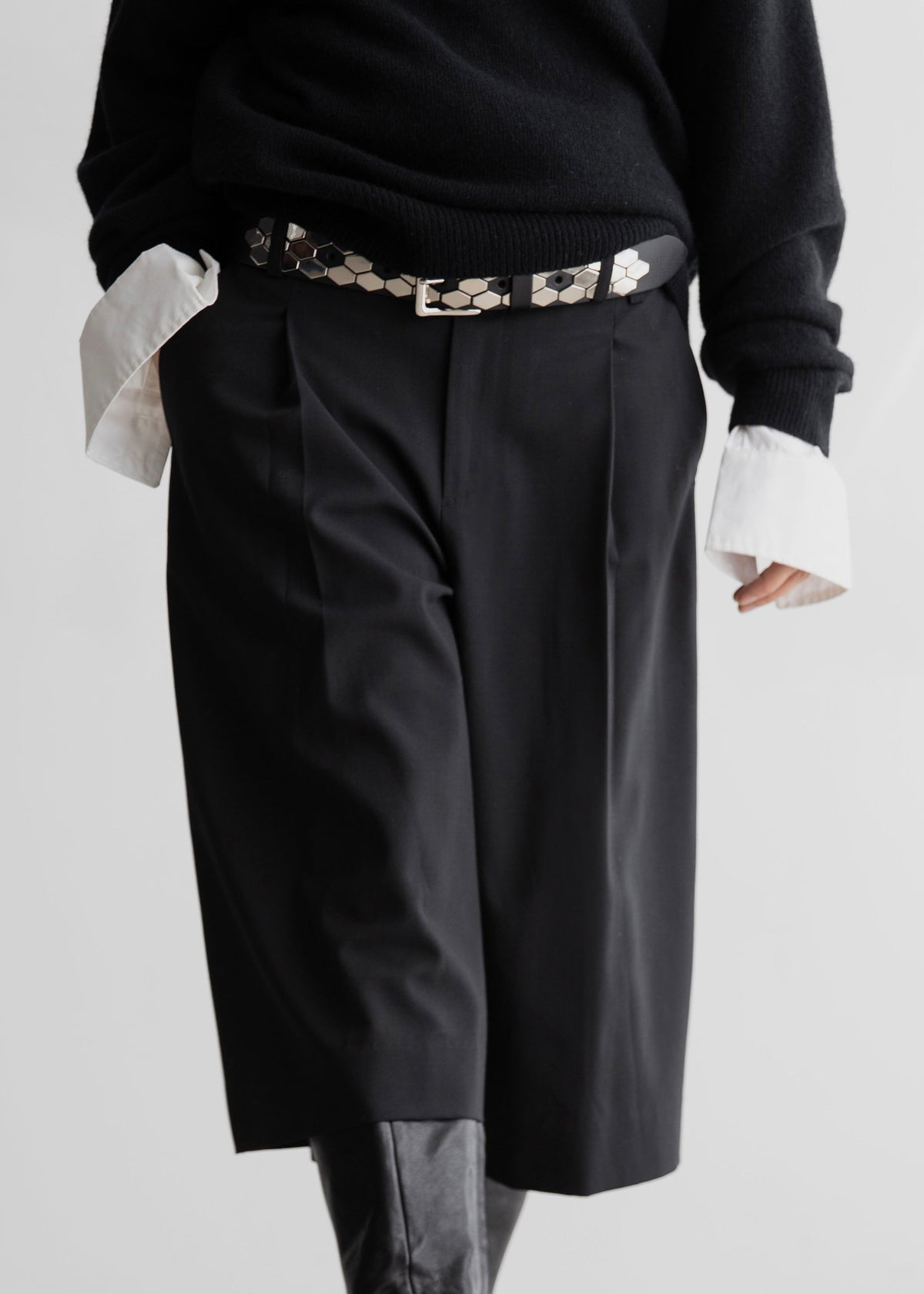 Meldert Bermuda Shorts - Black β view 8 of 10