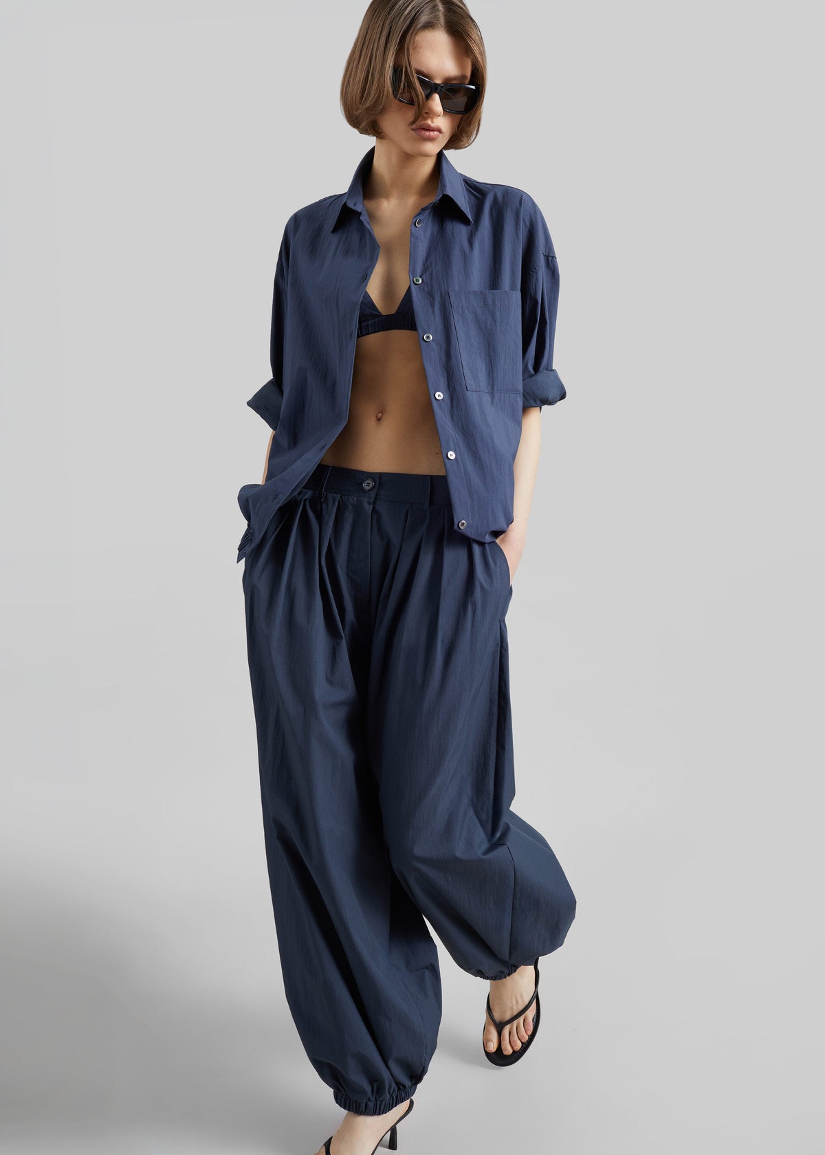 Mery Elastic Hem Shirt - Navy β view 2 of 9