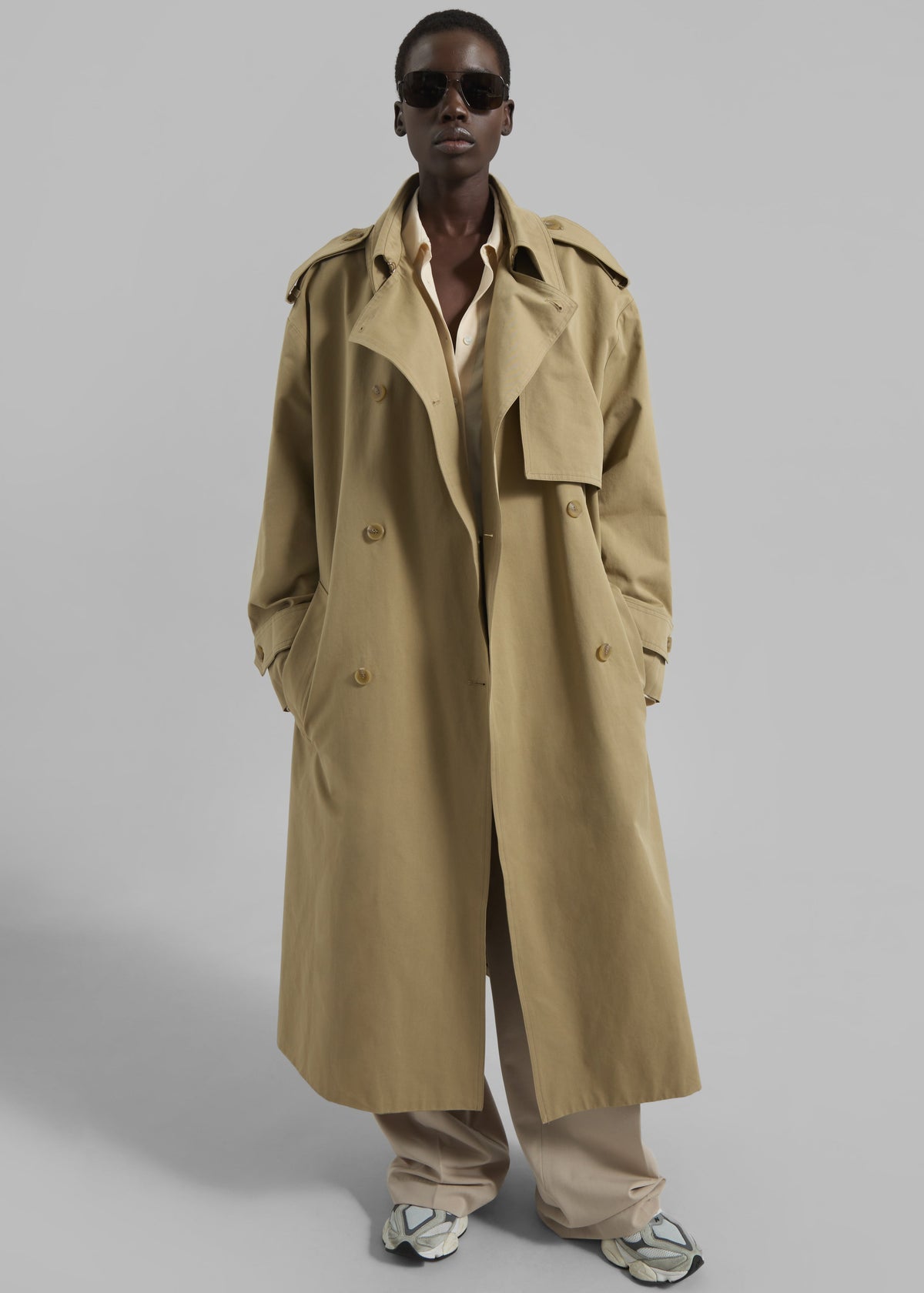 Nabesna Trench Coat - Beige β view 6 of 9