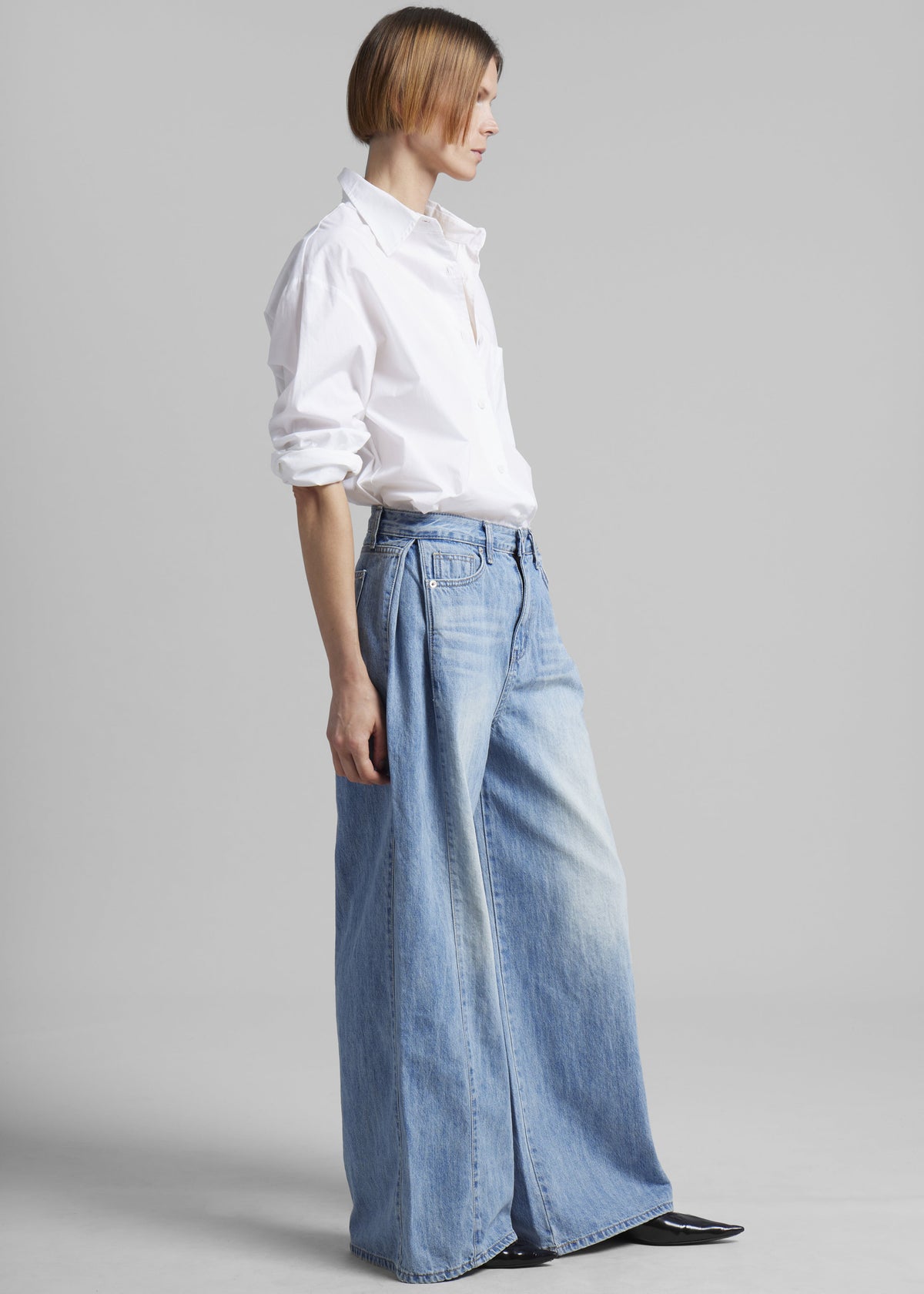 Oakley Wide Leg Jeans - Blue Wash β view 5 of 14