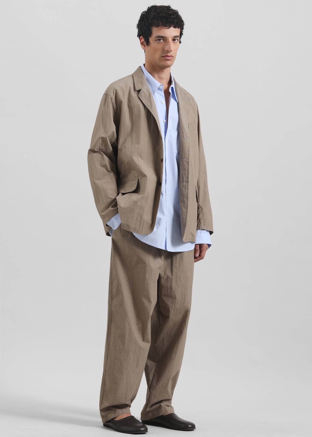 Ohio Crinkled Poplin Blazer - Taupe β view 7 of 13