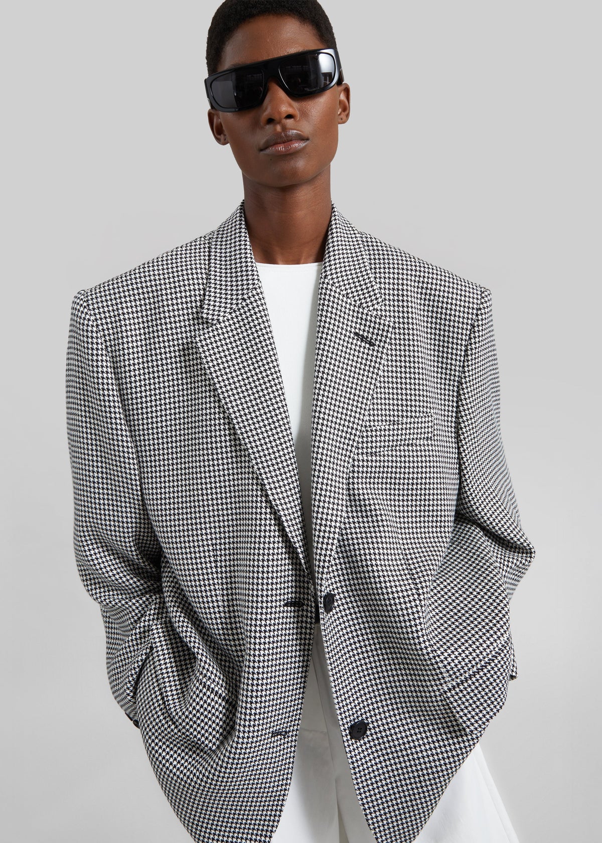 Olivella Oversized Padded Blazer - Black Houndstooth β view 6 of 10