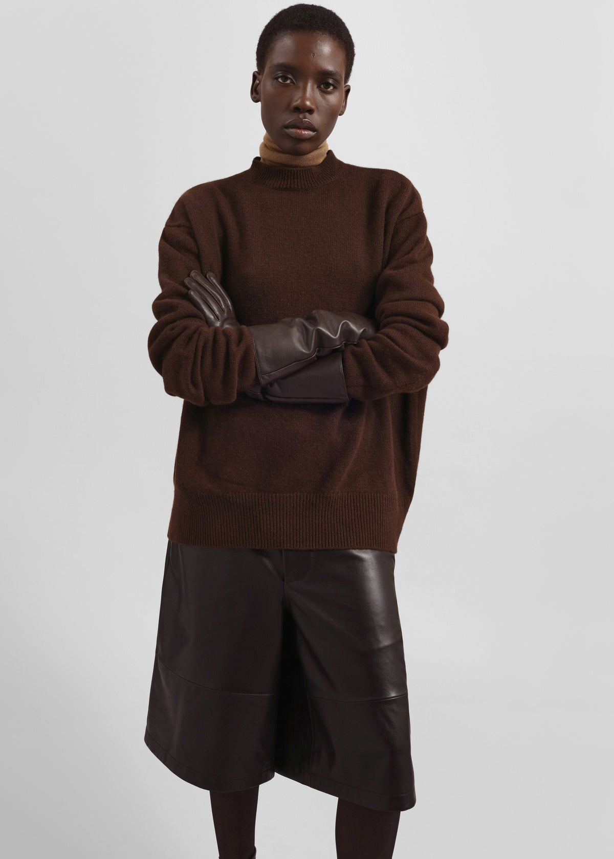 Olivia Leather Bermuda Shorts - Dark Brown β view 7 of 11