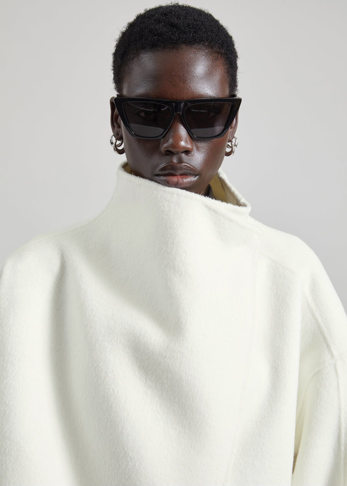 Onelle Wool Short Coat - White β view 4 of 12