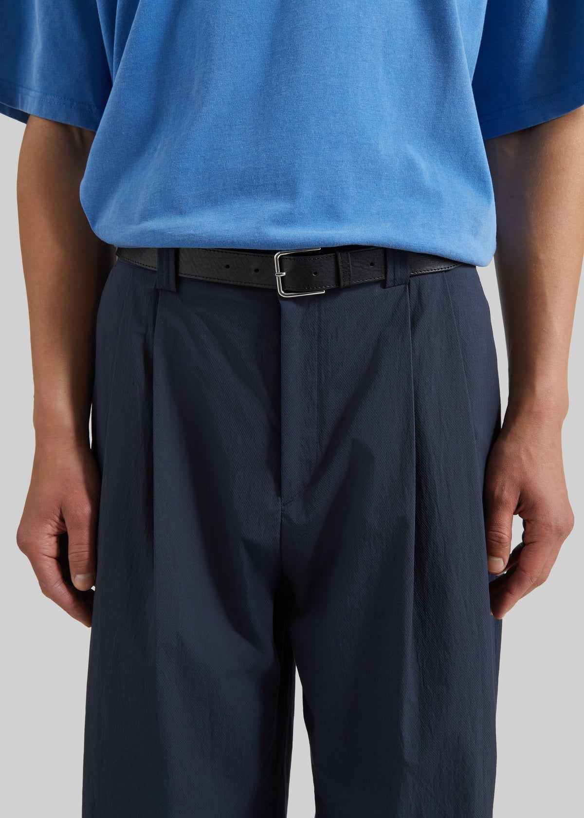 Osaka Pleated Pants - Navy β view 4 of 8