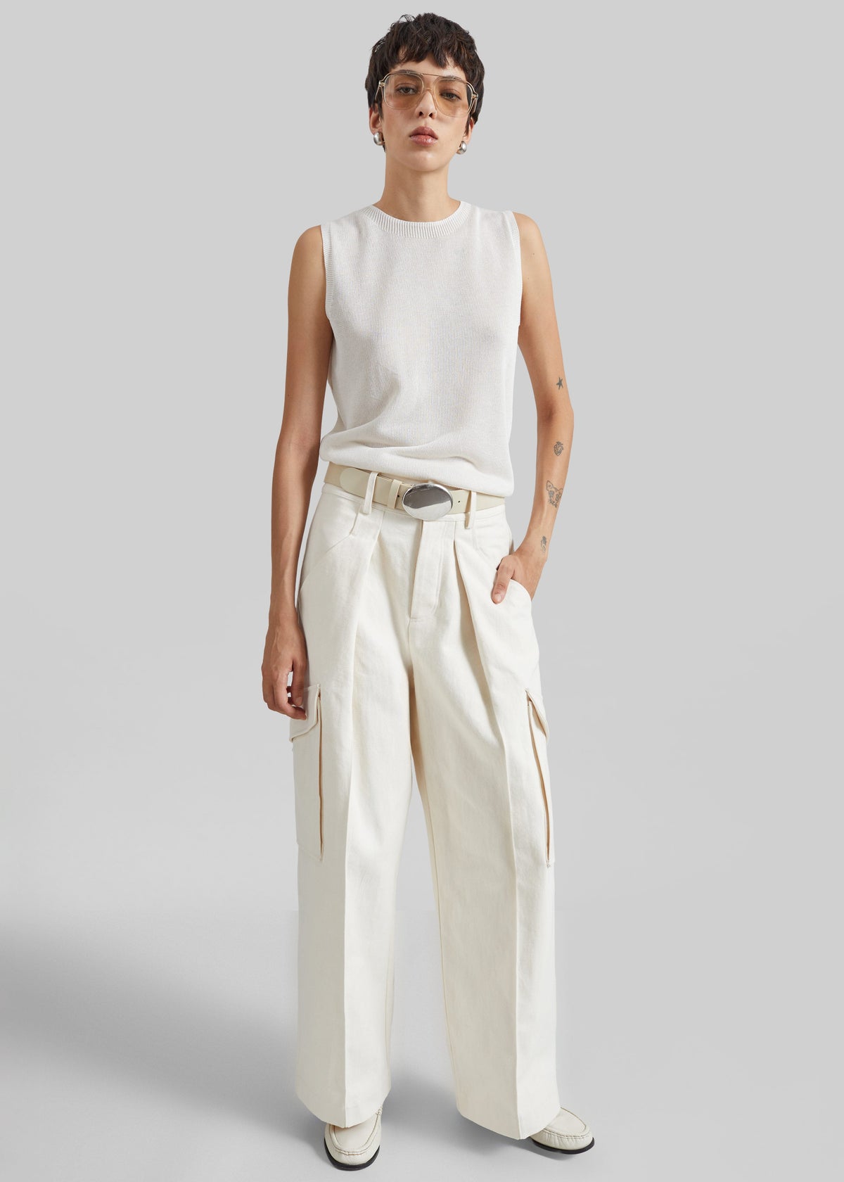 Oslo Cotton Cargo Pants - Beige β view 2 of 10