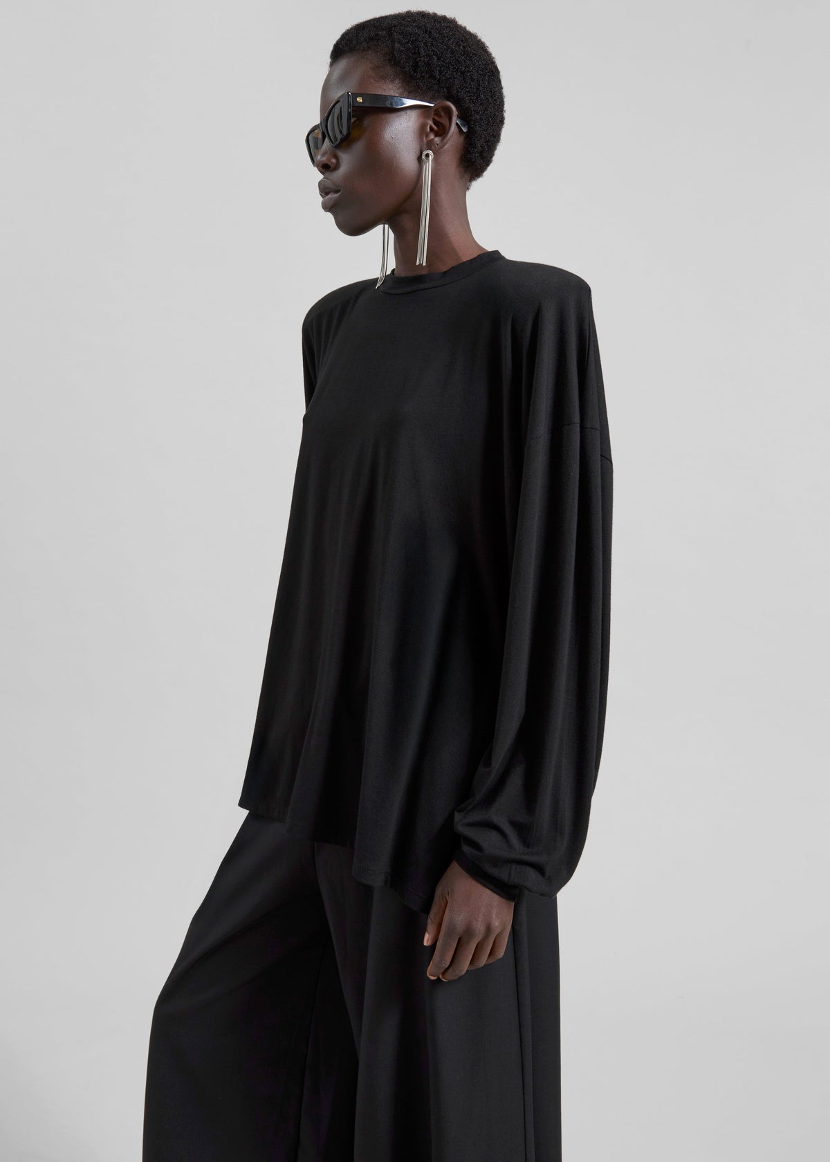 Ravvi Soft Padded Top - Black β view 3 of 8