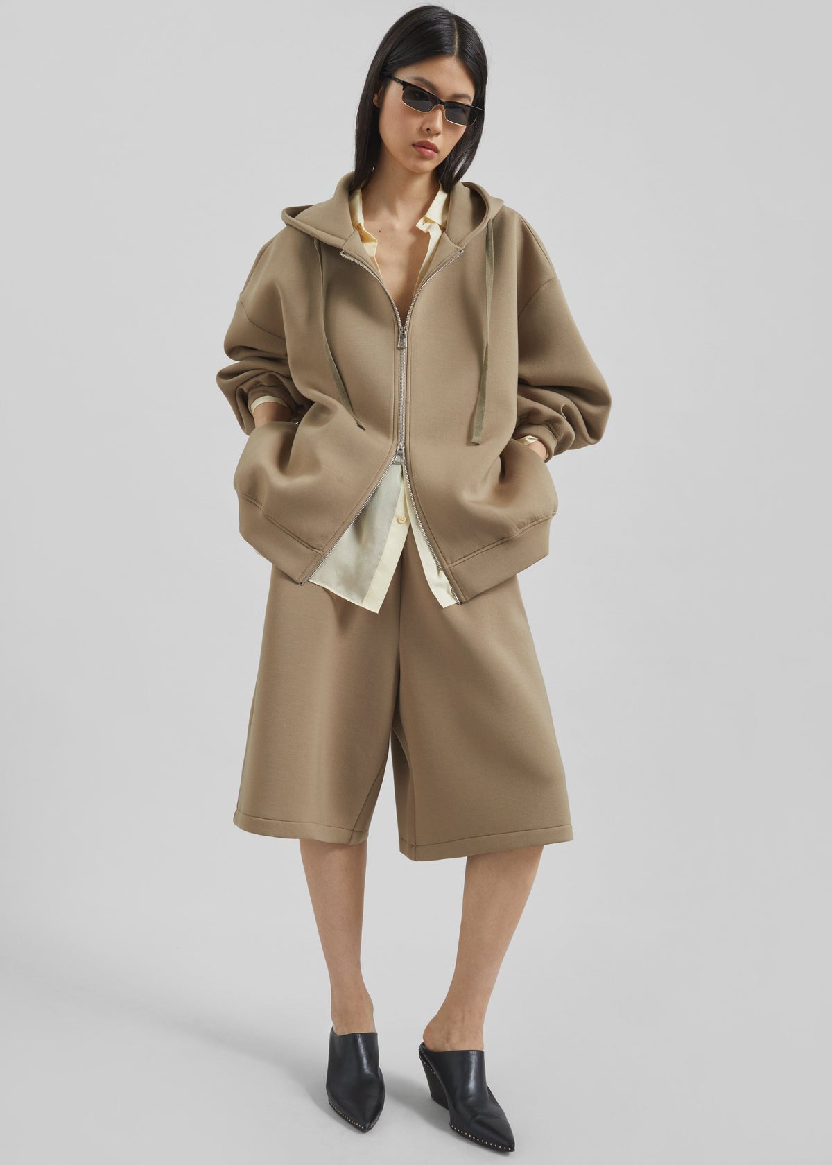 Rian Oversized Hoodie - Camel β view 8 of 10