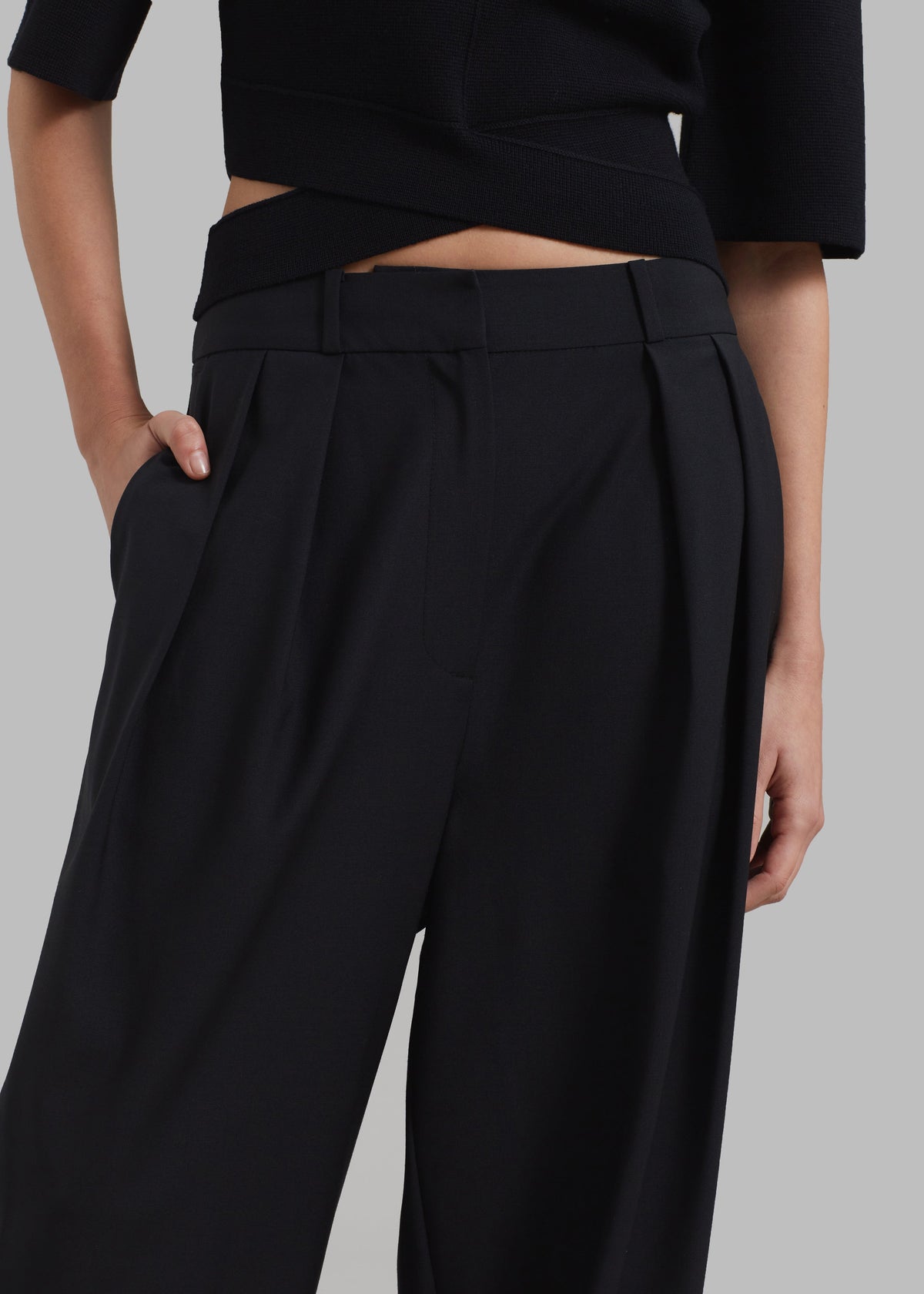 Ripley Pleated Trousers - Black – view 2 of 9