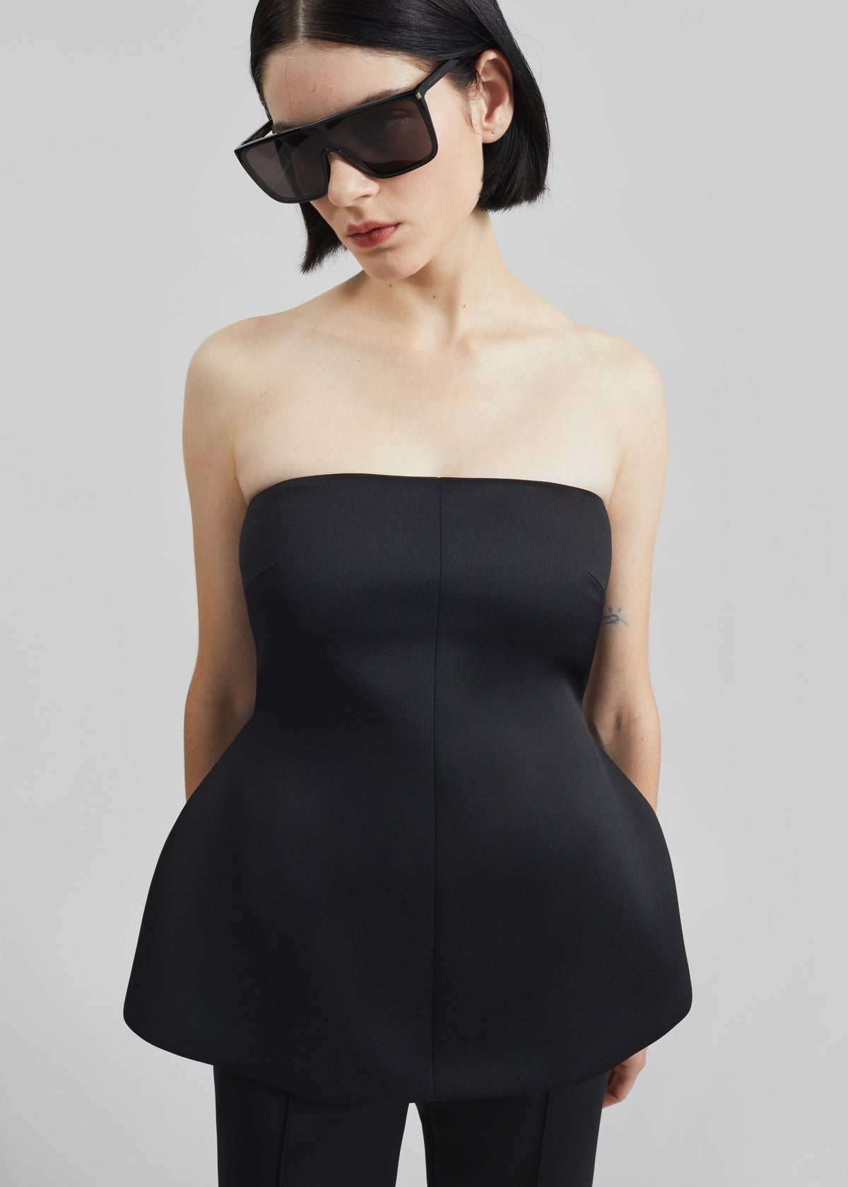 Rivoli Hourglass Top - Black β view 2 of 7