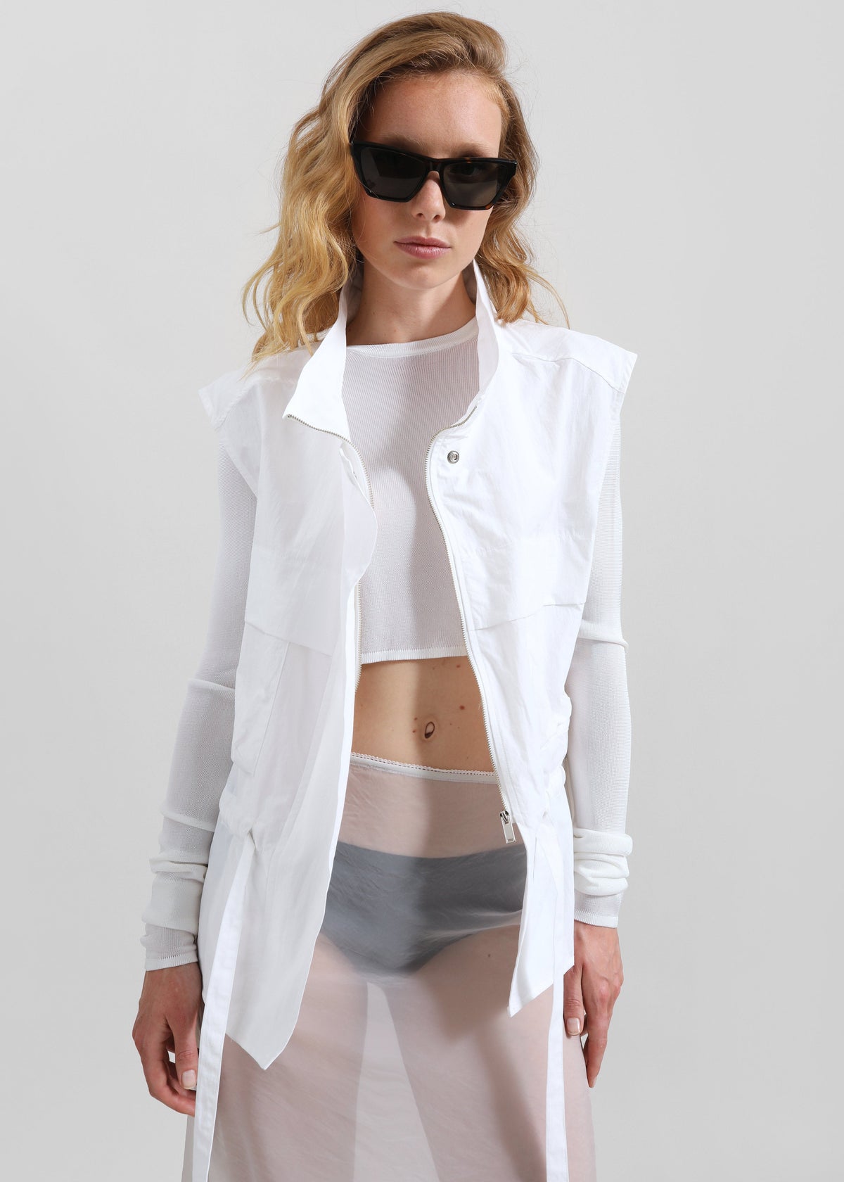 Rowley Utility Vest - White β view 5 of 9