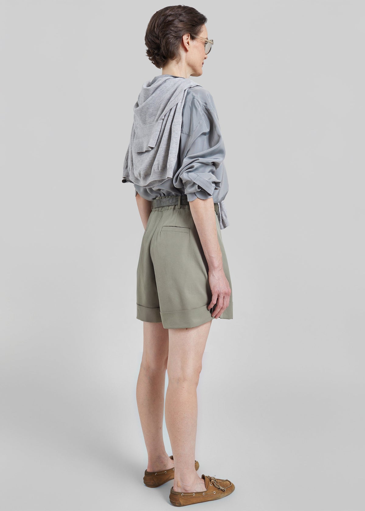 Rozane Pleated Cuff Shorts - Olive β view 7 of 8