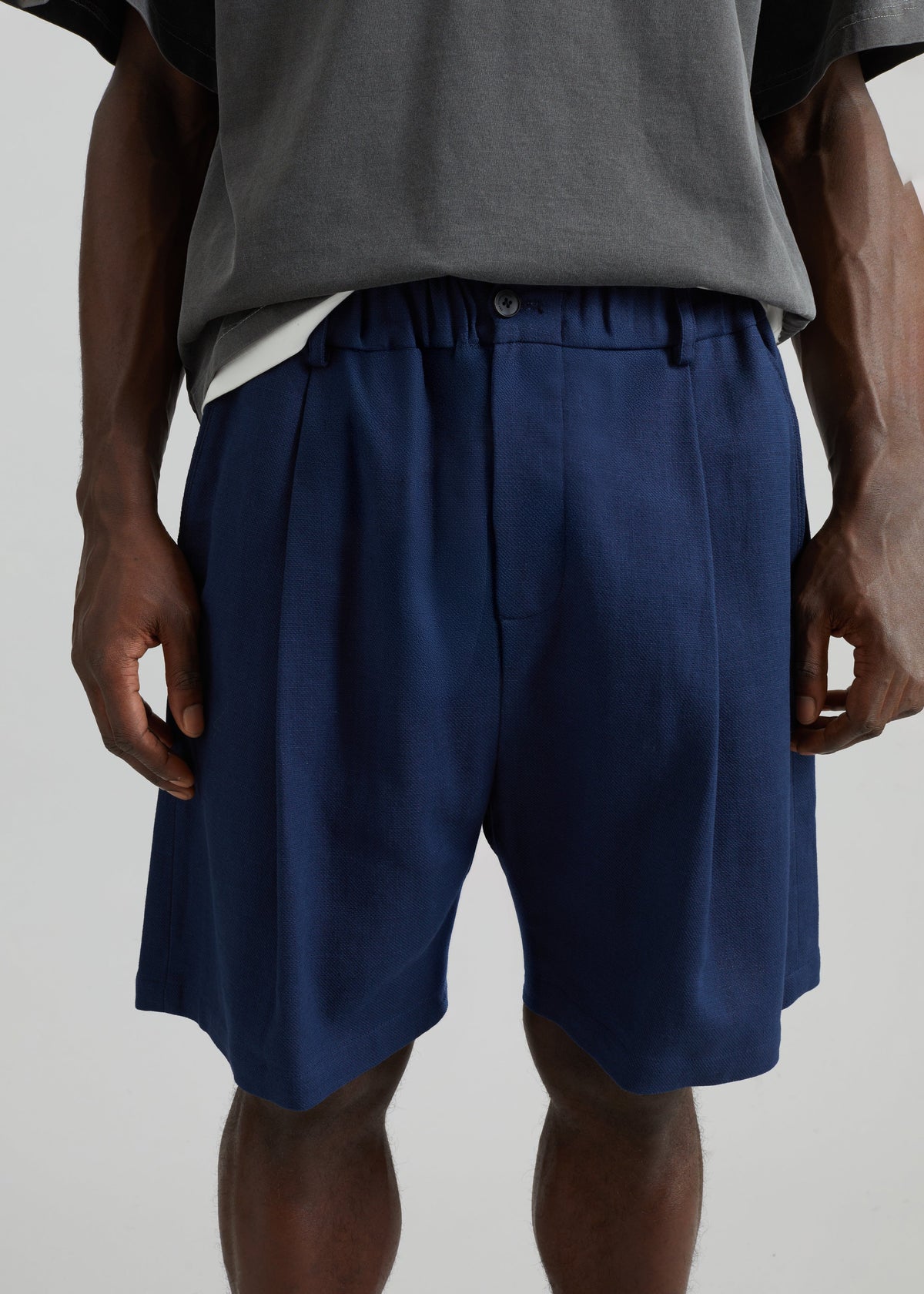 Sagres Linen Bermuda Shorts - Navy β view 2 of 9