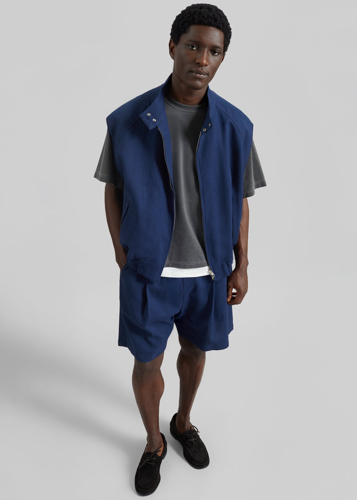 Sagres Linen Bermuda Shorts - Navy β view 1 of 9