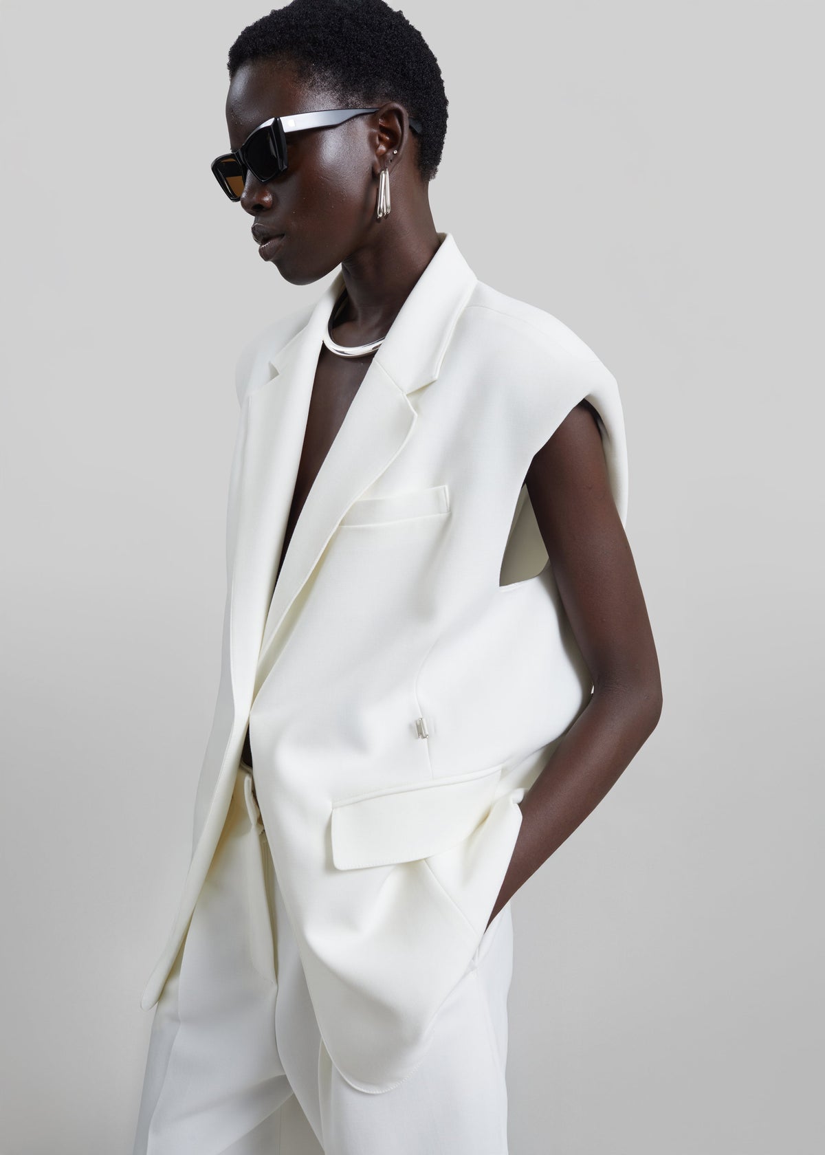 Sedon Vest - White β view 4 of 8