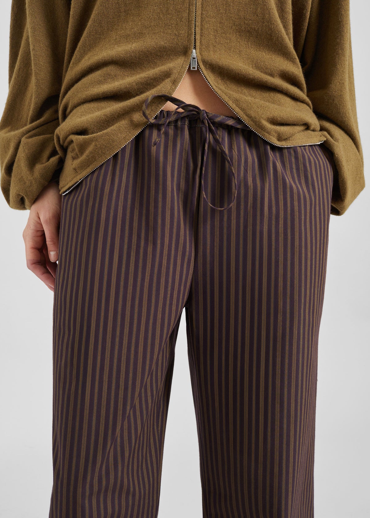 Seia Cotton Drawstring Pants - Burgundy Stripe β view 5 of 8