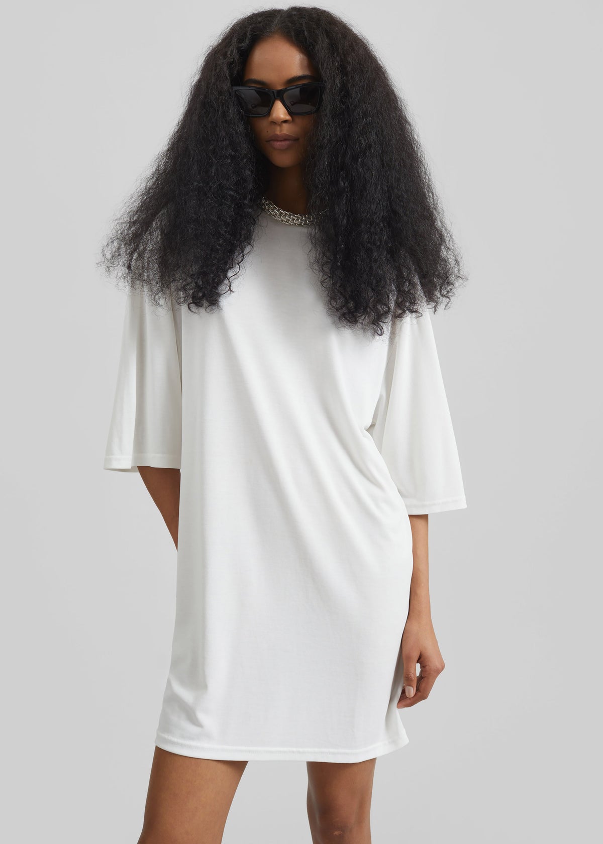 Sian Oversized T-Shirt Dress - White β view 2 of 6