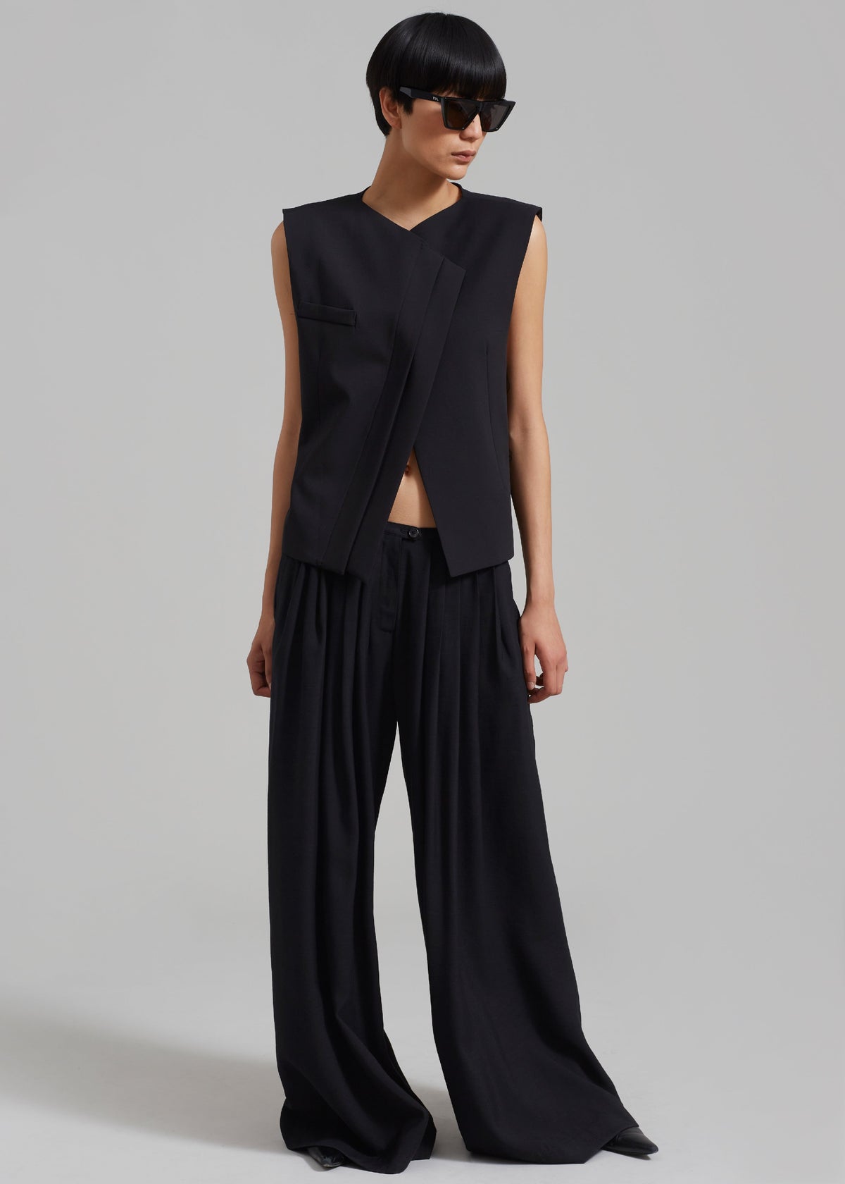 Sloane Wide Leg Trousers - Black β view 5 of 10