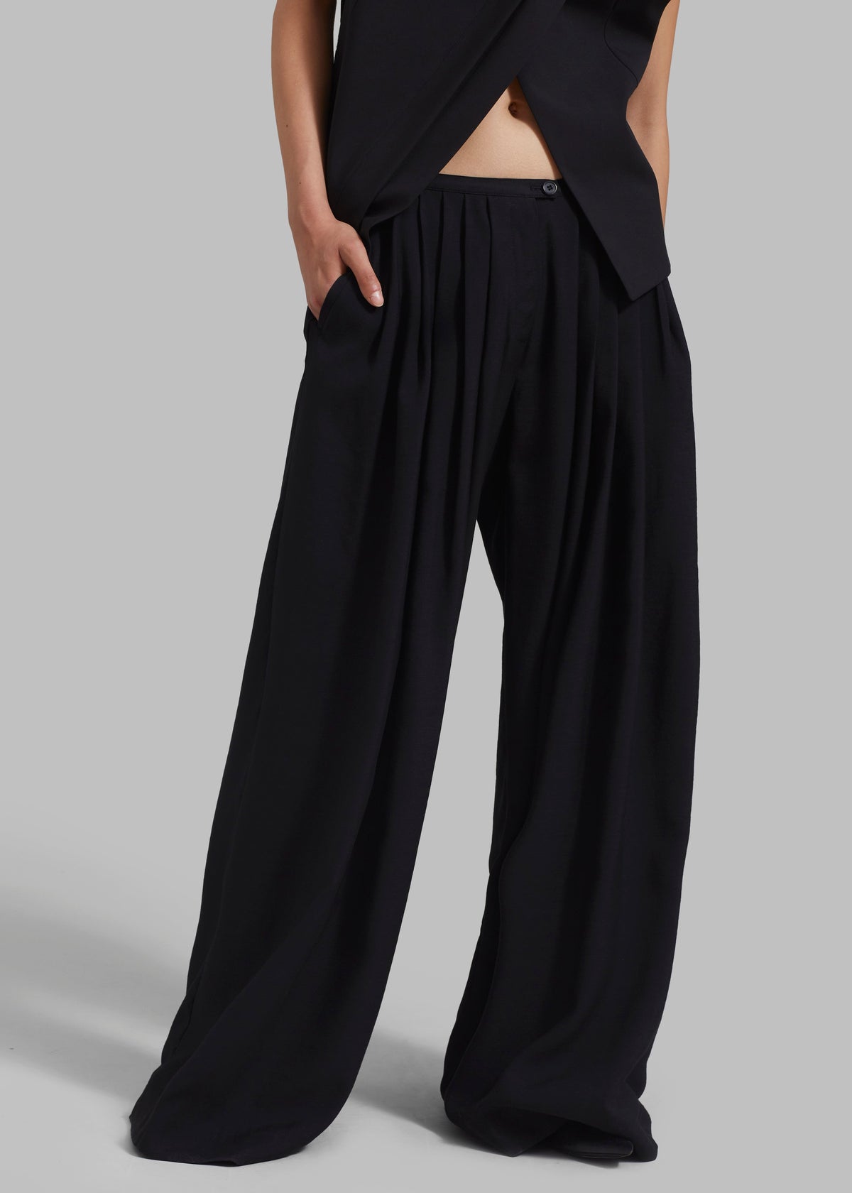 Sloane Wide Leg Trousers - Black β view 7 of 10