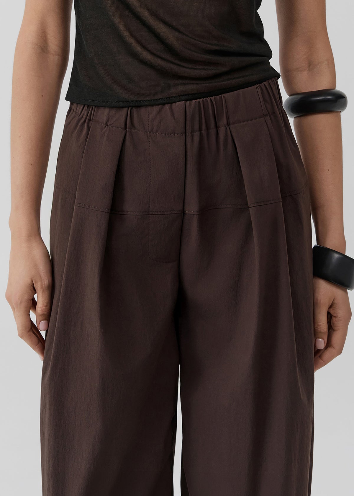 St. Agni Relaxed Pleat Pants - Bark β view 3 of 7