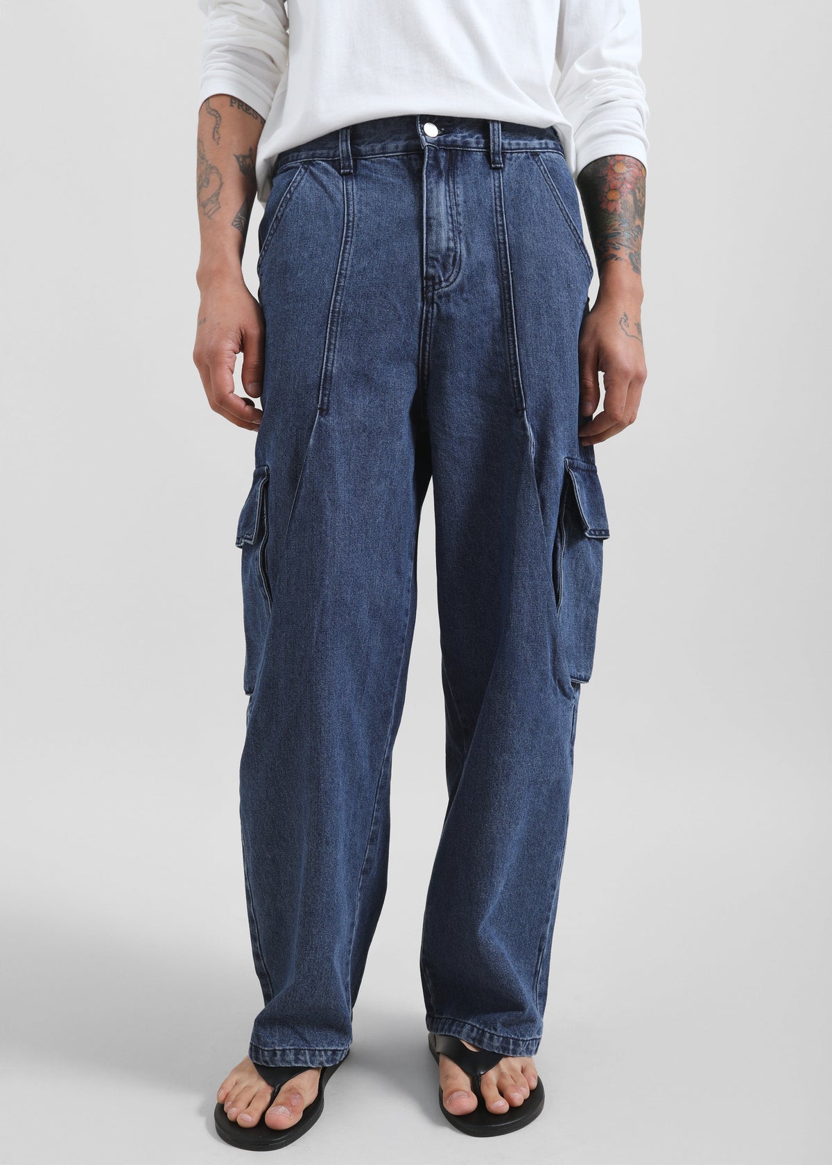 Stobra Cargo Jeans - Medium Wash β view 2 of 8