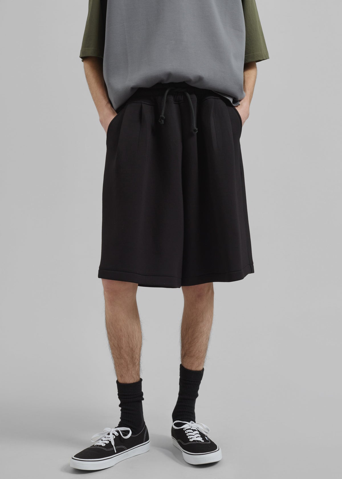 Tate Sweat Shorts - Black β view 4 of 7