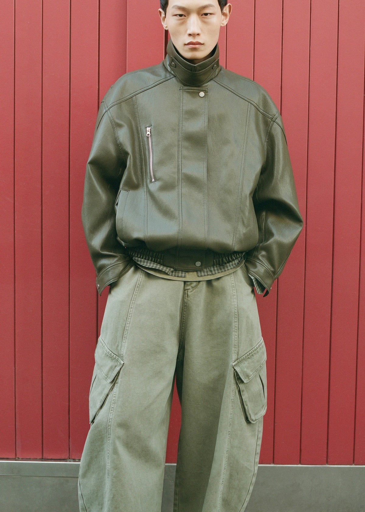 Terence Curved Cargo Pants - Pale Olive β view 8 of 10