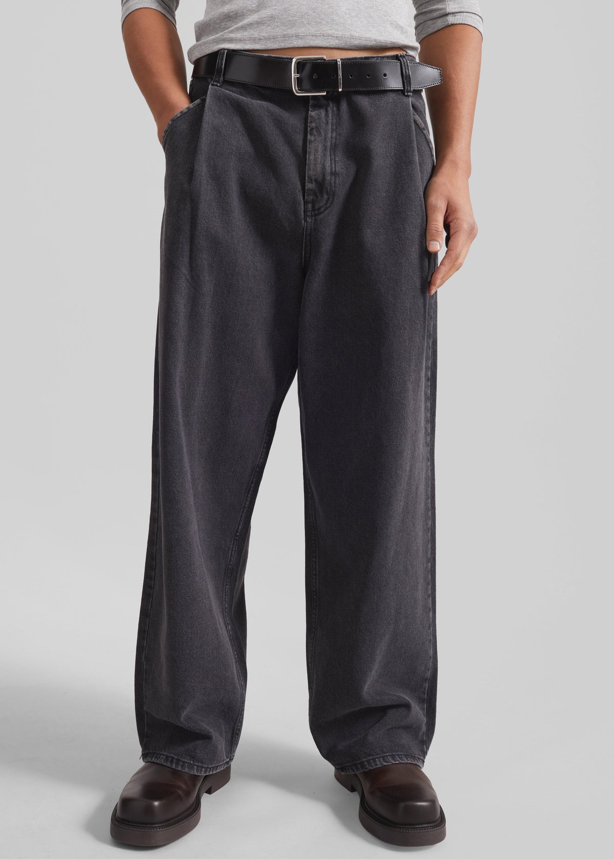 Trafal Wide Jeans - Black Wash β view 3 of 8