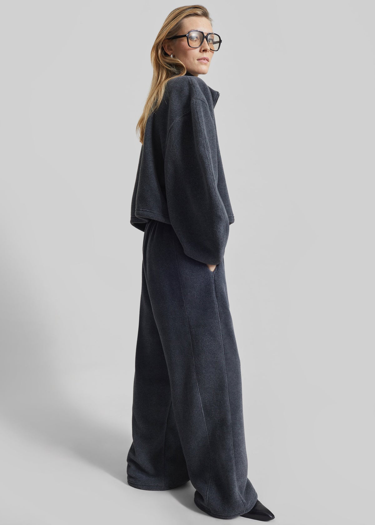 Treveray Fleece Sweatpants - Dark Grey β view 3 of 8