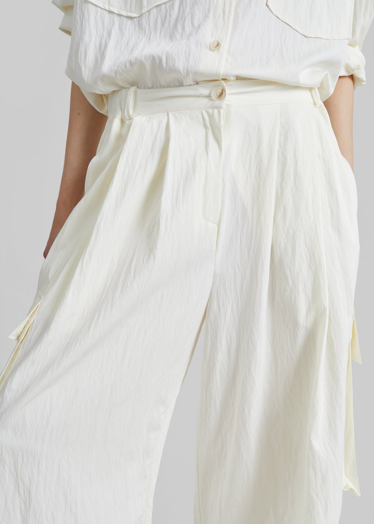 Trevi Textured Cargo Pants - Cream β view 4 of 9