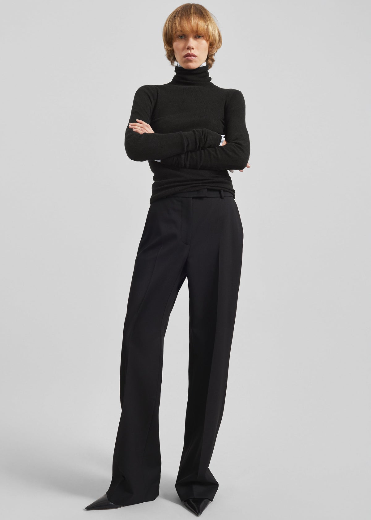 Utica Thin Turtleneck Sweater - Black – view 3 of 9