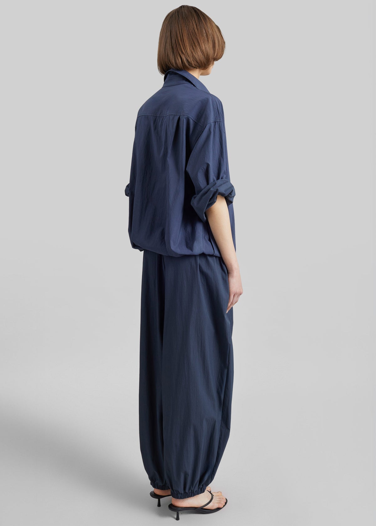 Vannes Balloon Pants - Navy β view 9 of 10