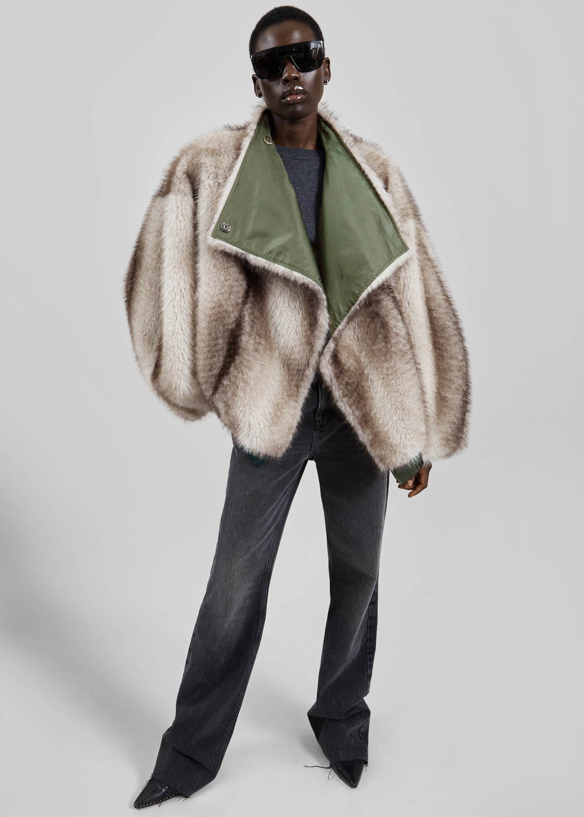 Vera Faux Fur Reversible Short Coat - Beige/Green β view 5 of 6