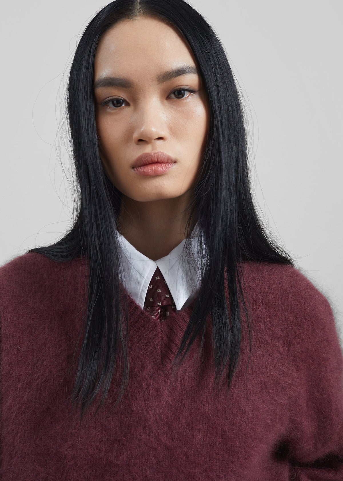 Vilhena Wool Fuzzy V-Neck Sweater - Burgundy β view 3 of 13