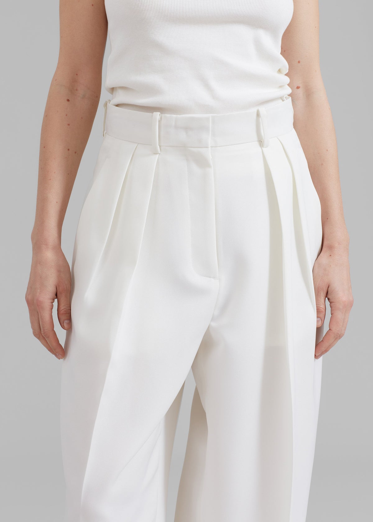 Zia Pintuck Trousers - White β view 5 of 7