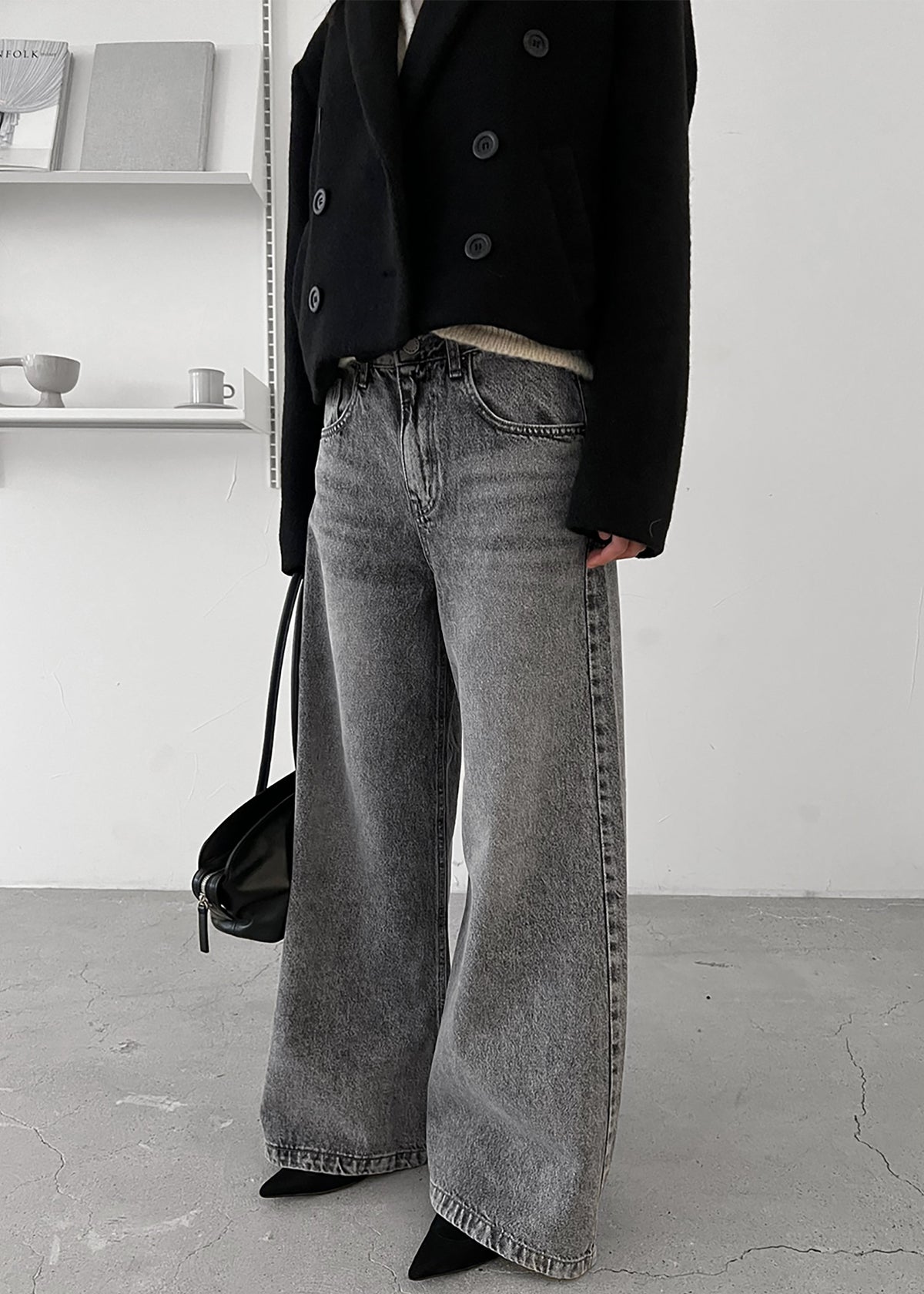 Alani Wide Leg Jeans - Black Wash – view 1 of 10