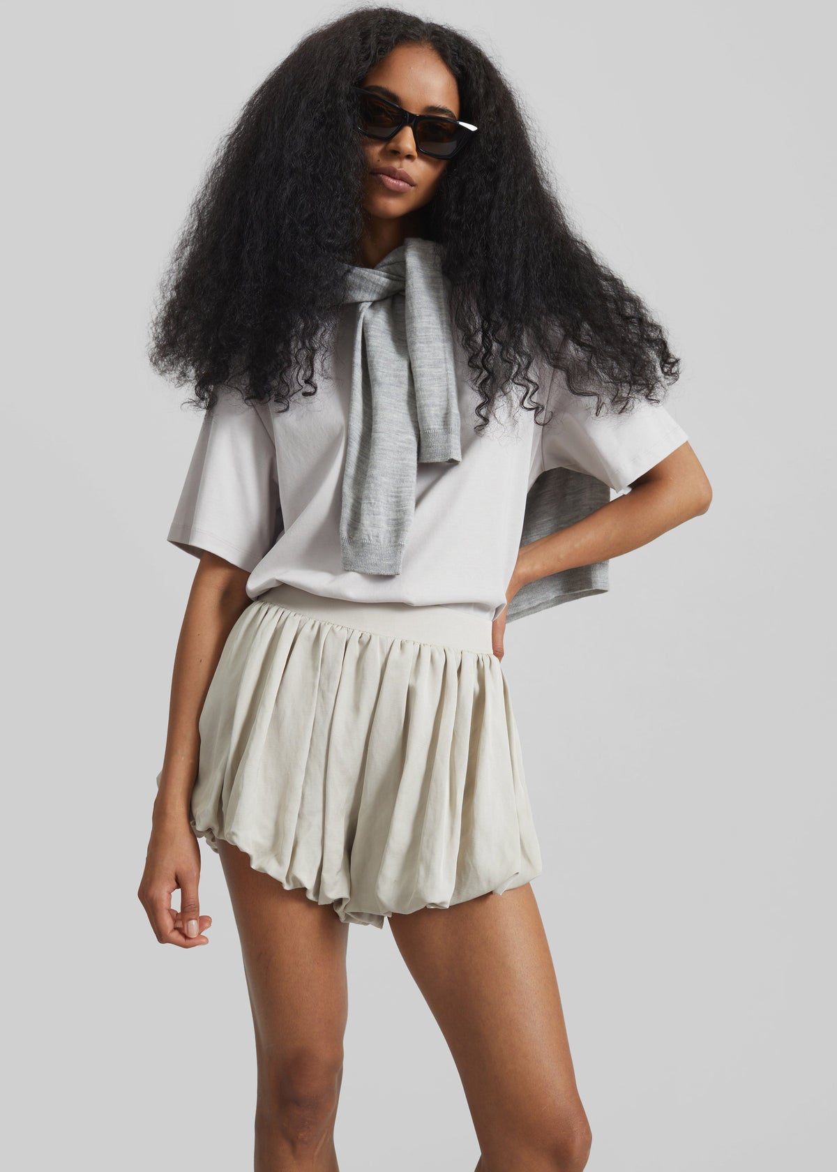 Alina Linen Bubble Hem Shorts - Light Beige – view 6 of 10
