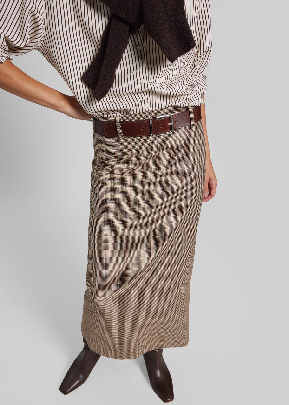 Alrose Houndstooth Midi Skirt - Beige – view 1 of 10