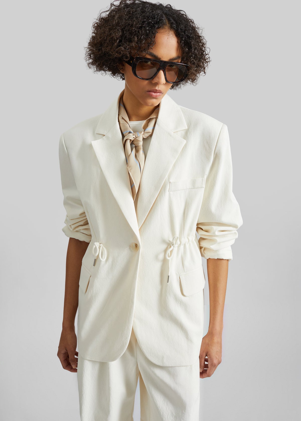 Altea Drawstring Blazer - Ivory – view 3 of 9