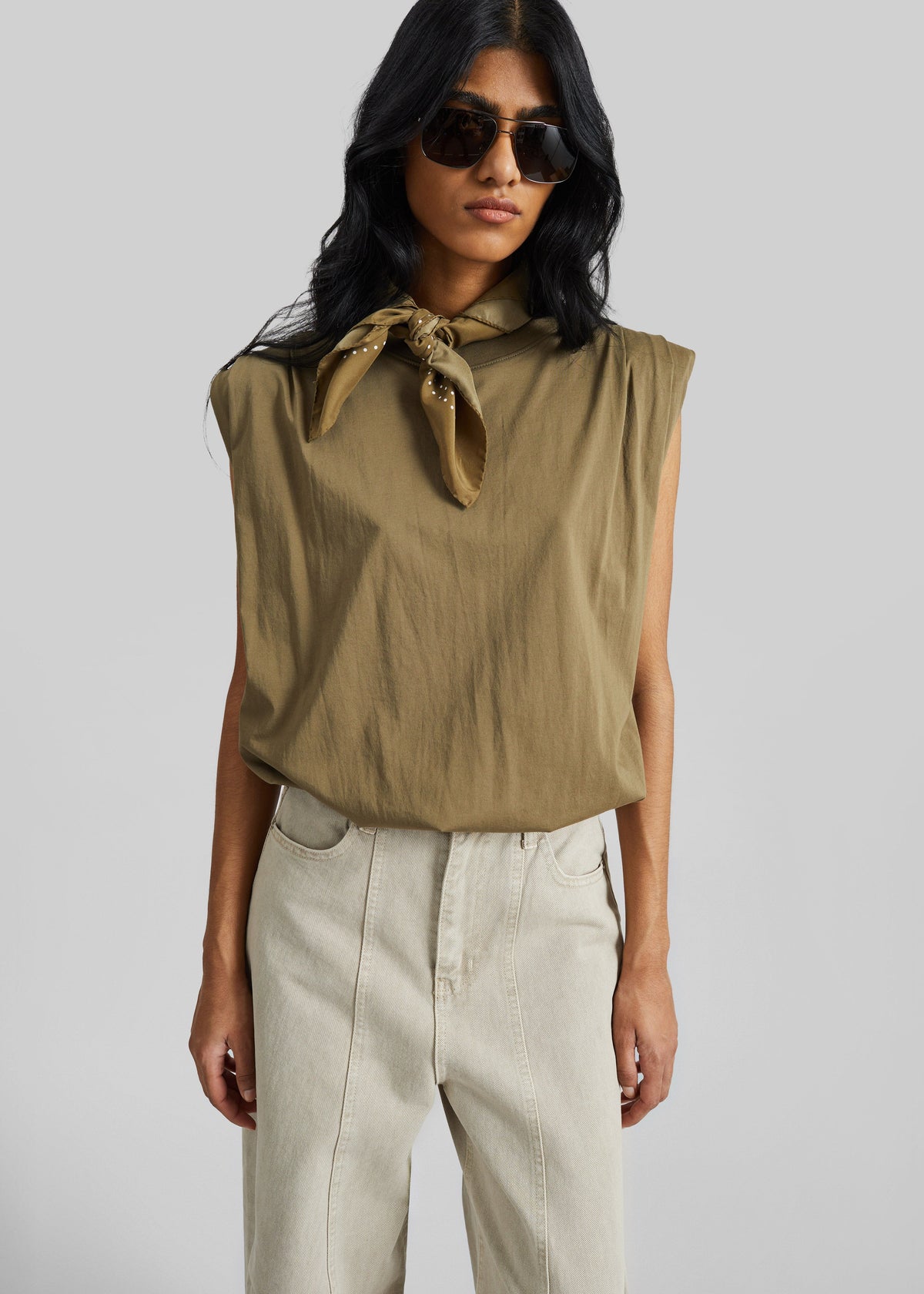 Alvor Padded Balloon Top - Olive – view 2 of 8