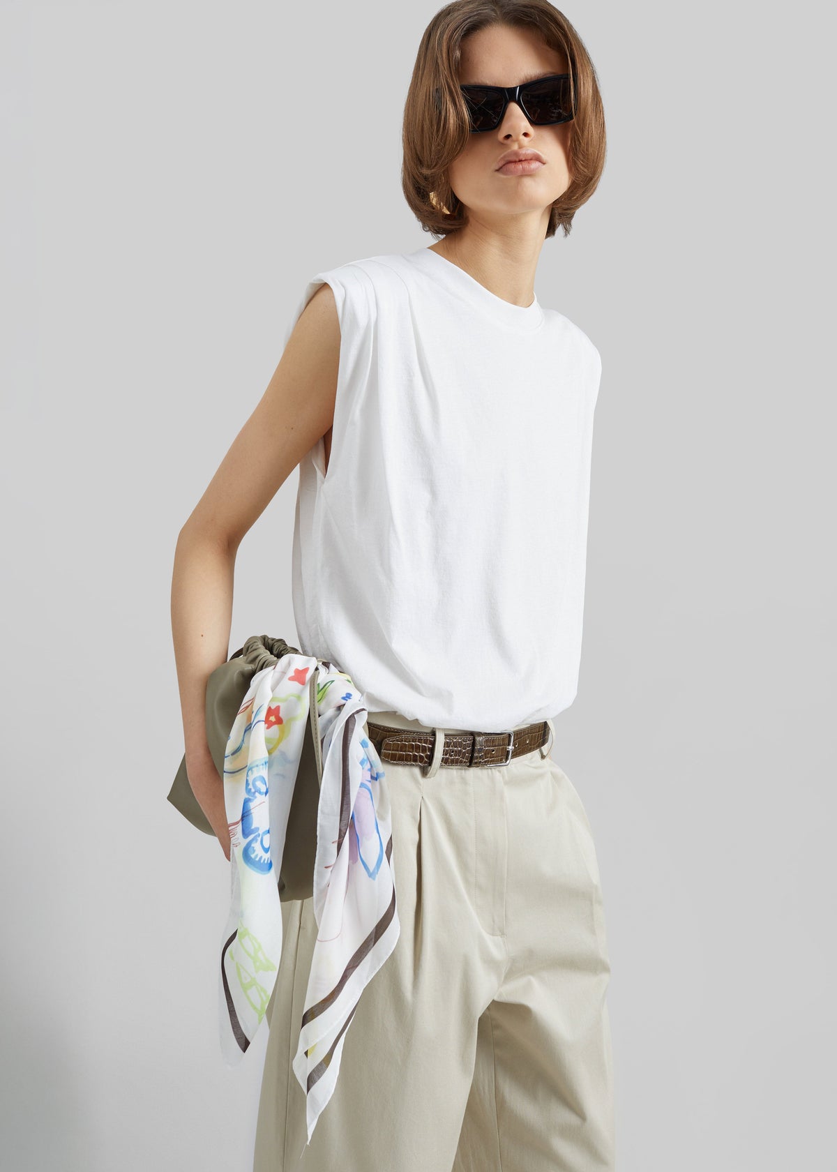 Alvor Padded Balloon Top - White – view 5 of 9