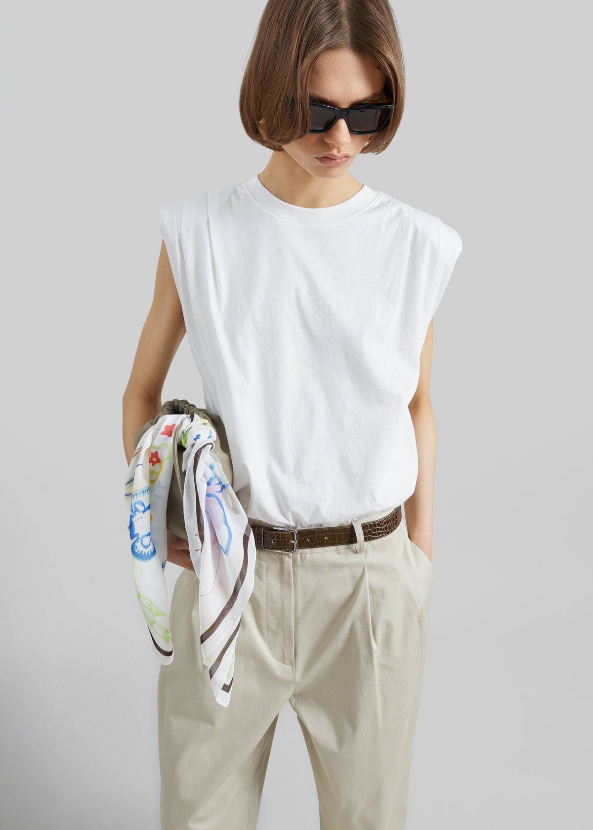 Alvor Padded Balloon Top - White – view 7 of 9