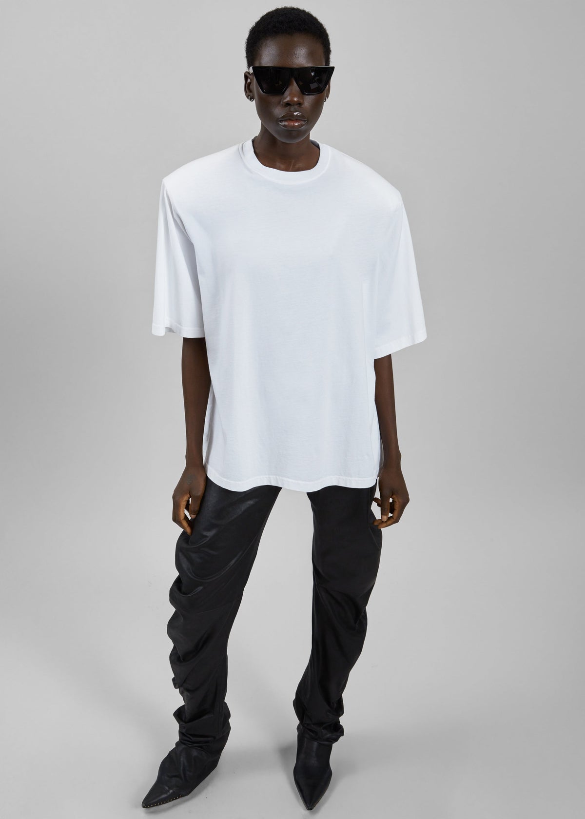 Anira Padded T-Shirt - White – view 1 of 11