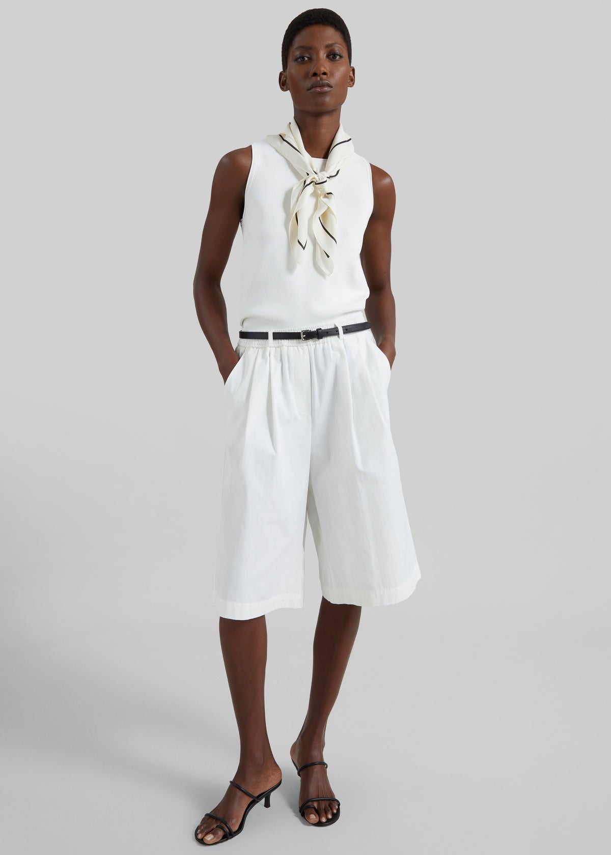 Arvert Bermuda Shorts - White – view 6 of 9